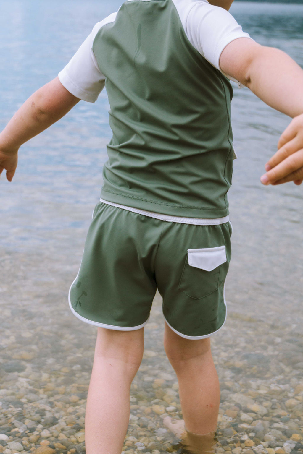 Maillots de Bain Anti-UV : La Protection UPF 50+