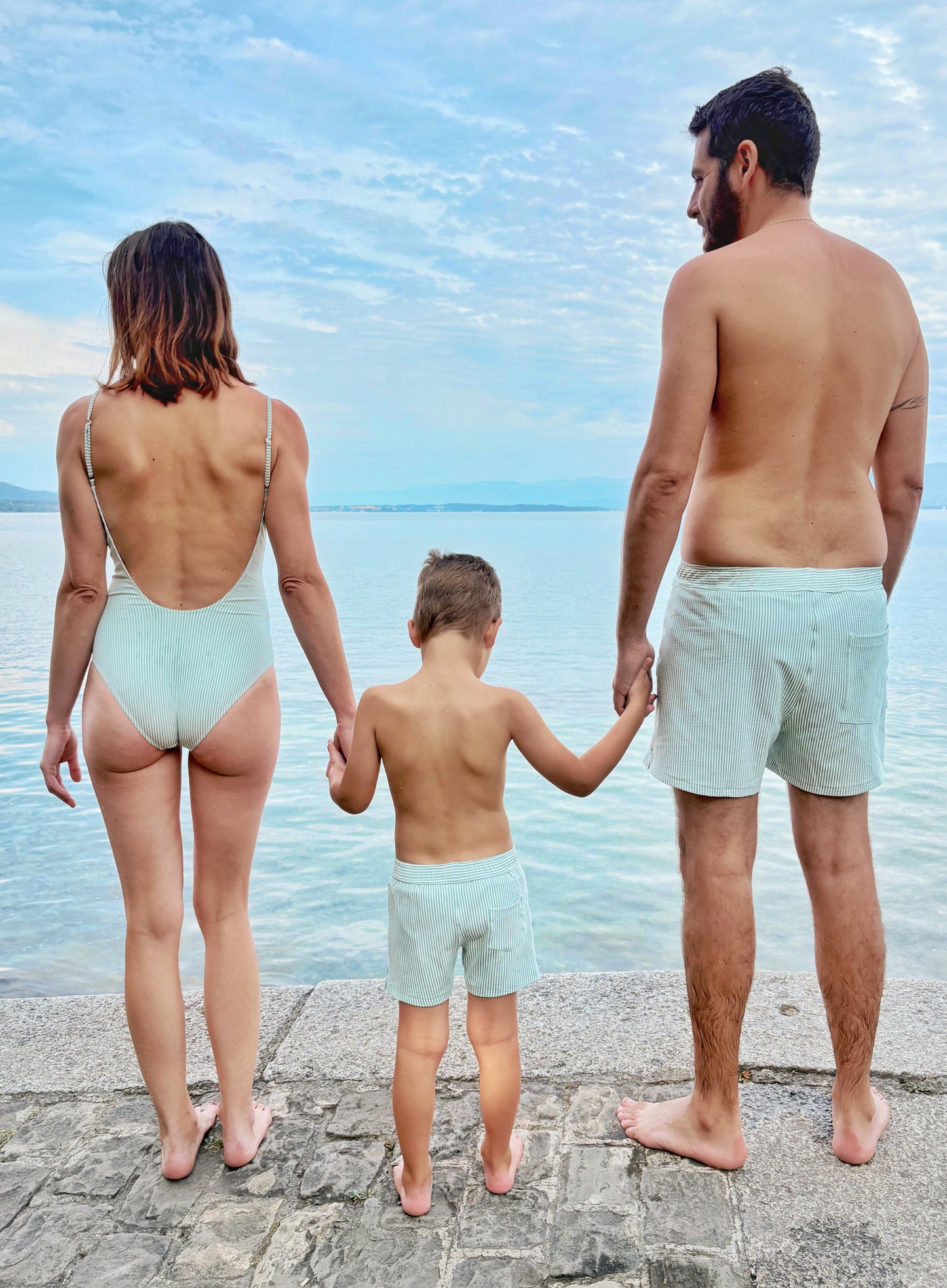 Women's one-piece swimsuit with open back