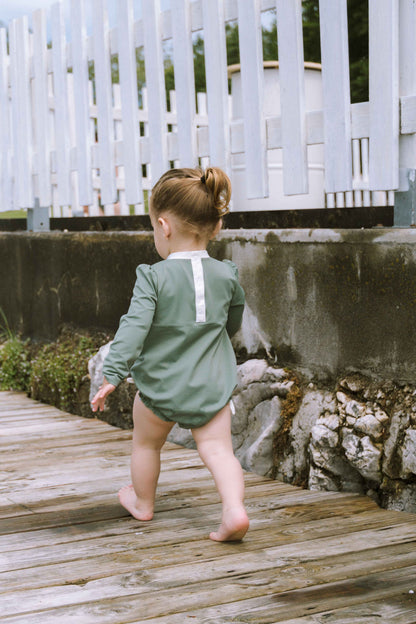 Anti-UV bloomer-style swimsuit bodysuit - UPF50+